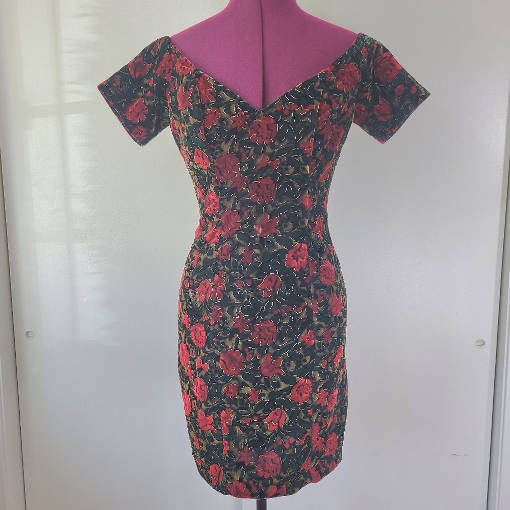 VTG Rampage Products velvet flower dress